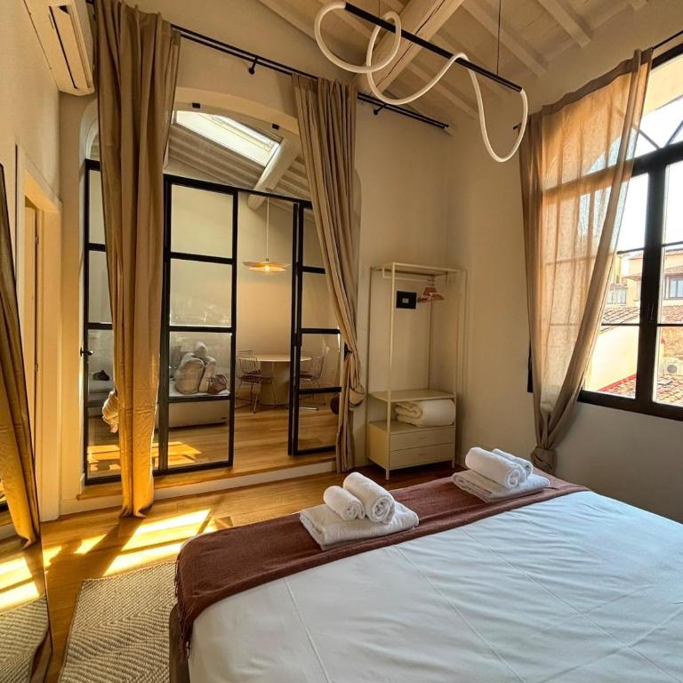 Attic in the city center - modern and comfort - Appartamento Deluxe con 2 Camere da Letto - 13