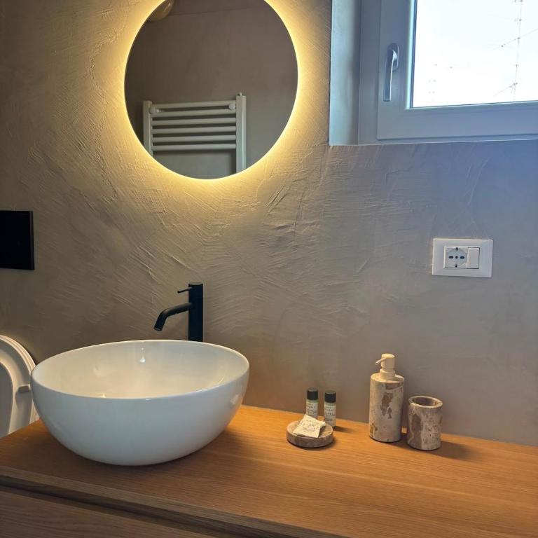 Attic in the city center - modern and comfort - Appartamento Deluxe con 2 Camere da Letto - 24