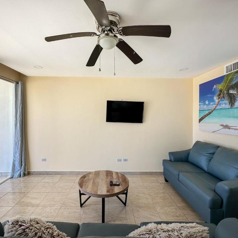 Relaxing Ground-Floor 2BR Condo #107 - Apartamento - 3