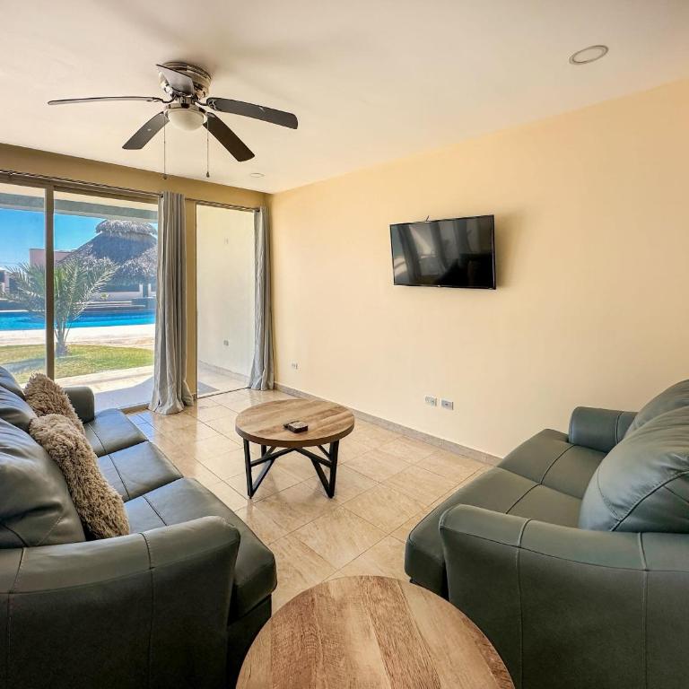 Relaxing Ground-Floor 2BR Condo #107 - Apartamento - 2