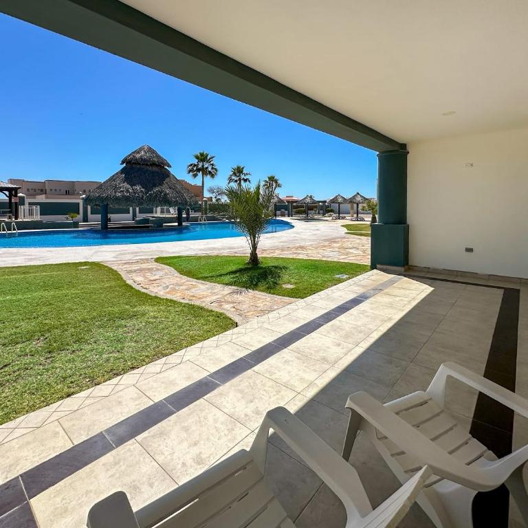 Relaxing Ground-Floor 2BR Condo #107 - Apartamento - 18