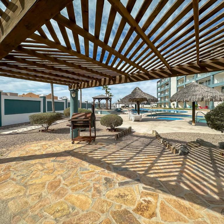 Relaxing Ground-Floor 2BR Condo #107 - Apartamento - 39