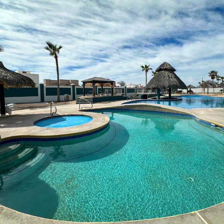 Relaxing Ground-Floor 2BR Condo #107 - Apartamento - 41