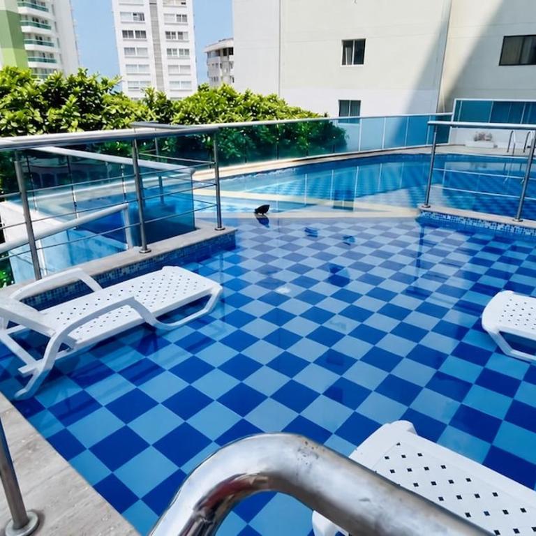 Ocean-View Apartment Balcony & 3 King Beds - Apartamento de 2 dormitorios - 64
