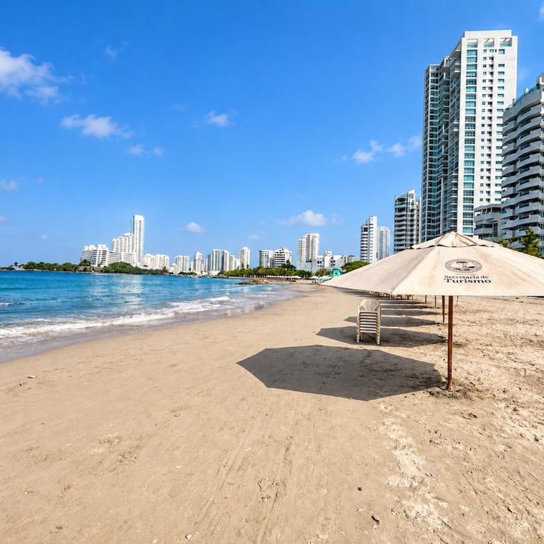 Ocean-View Apartment Balcony & 3 King Beds - Apartamento de 2 dormitorios - 76