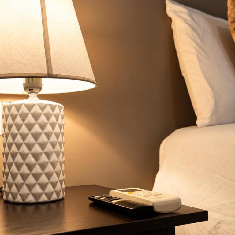 Park View Hostel & Suites - Twin Room with Private Bathroom - 5