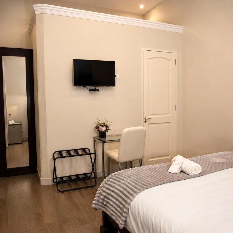 Patrimonial Hotel Boutique - Habitación Doble con baño privado - 6