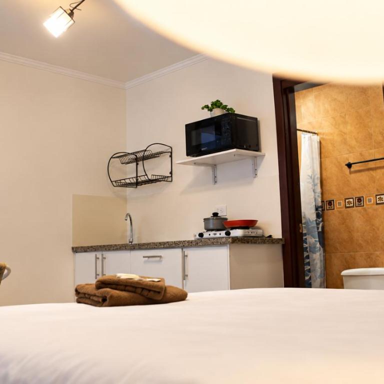 Park View Hostel & Suites - Superior Queen Room - 3