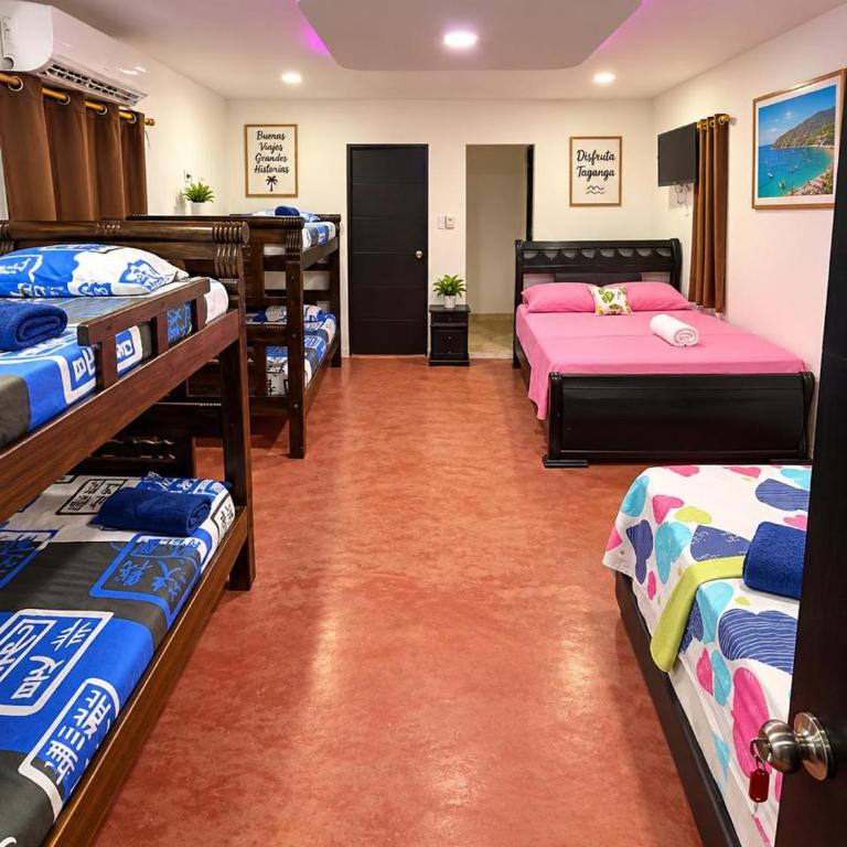 Hostal Mafelo Taganga - Habitación Familiar con baño privado - 3