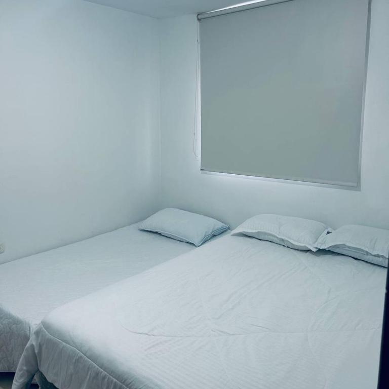 Firenze Luxury Miramar - Two-Bedroom Apartment - 35