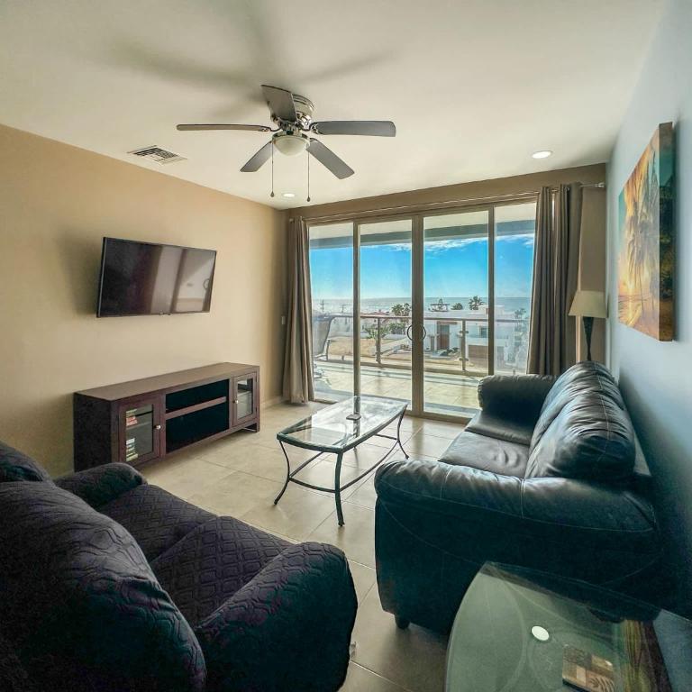 Wake Up to Ocean Views in this 2BR Condo - Apartment - 4