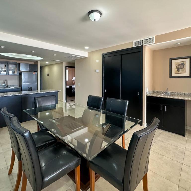 Wake Up to Ocean Views in this 2BR Condo - Apartment - 10
