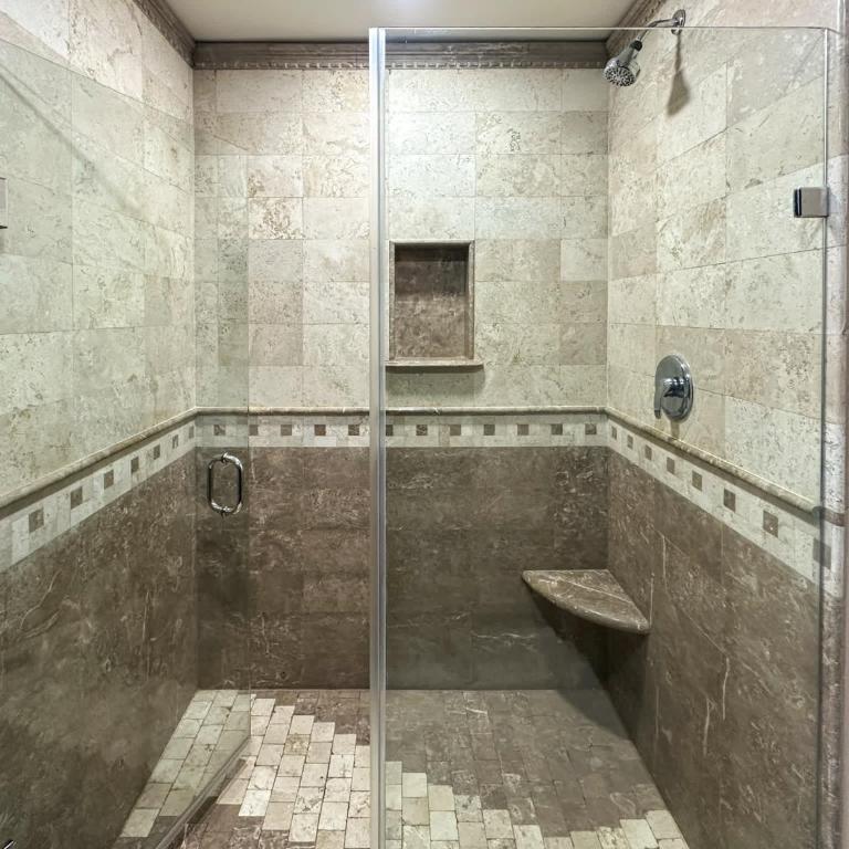 Wake Up to Ocean Views in this 2BR Condo - Apartment - 25