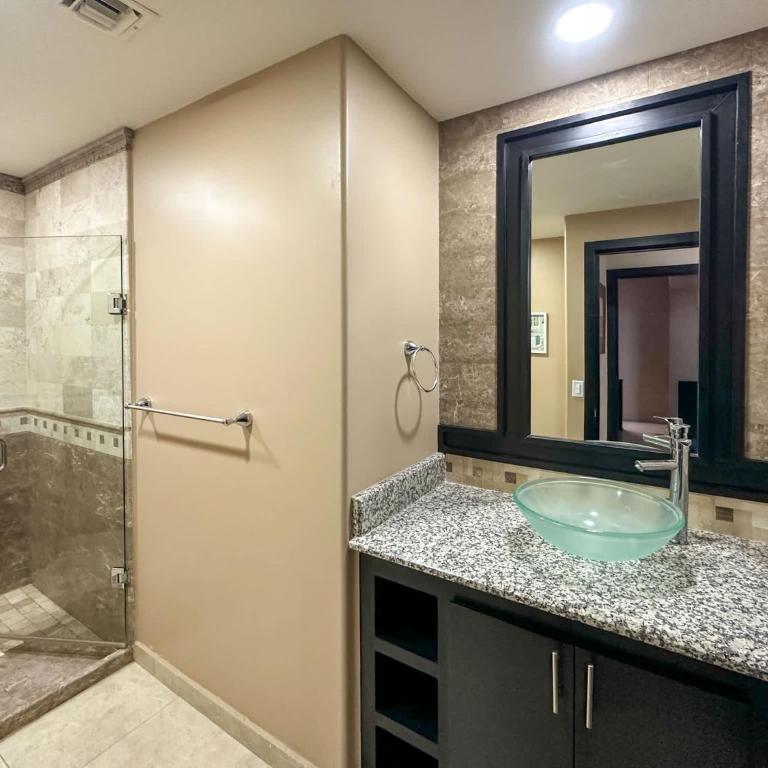 Wake Up to Ocean Views in this 2BR Condo - Apartment - 31