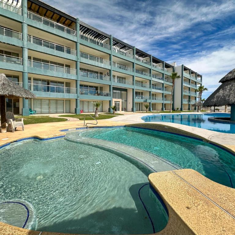 Wake Up to Ocean Views in this 2BR Condo - Apartment - 52