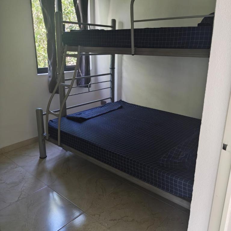 Departamento en Cancun - Three-Bedroom Apartment - 5