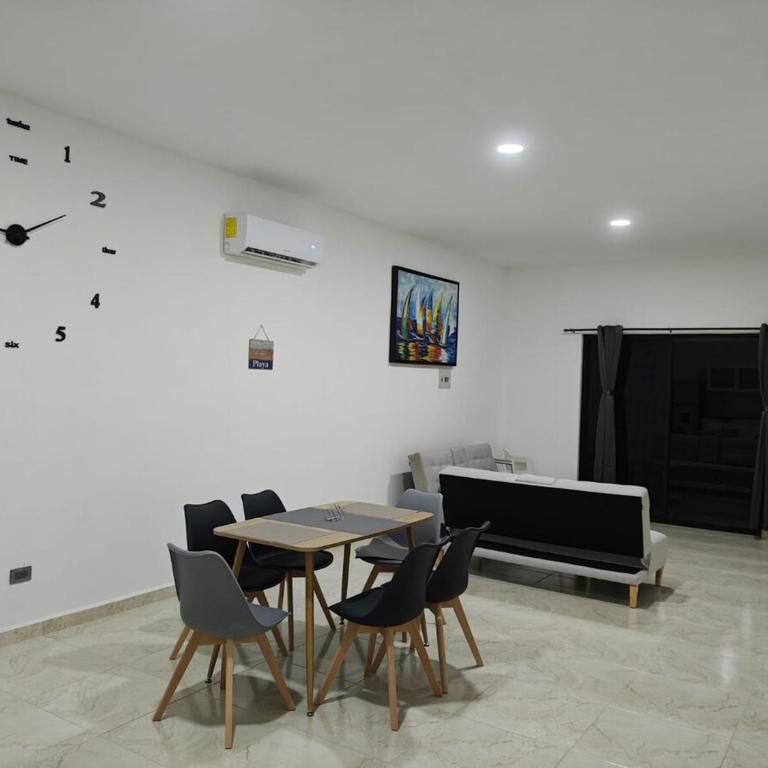Departamento en Cancun - Three-Bedroom Apartment - 12