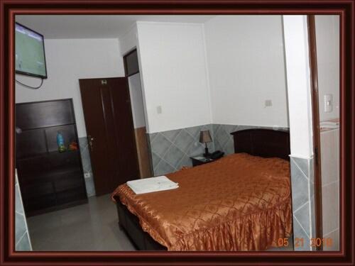 Hostelling Bustillo - Habitación Doble Deluxe (2 adultos + 1 niño) - 6