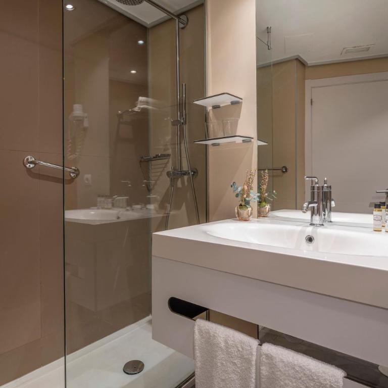 INNSiDE by Meliá Alicante Porta Maris - Casa a Schiera con Vista Porto (2 Adulti + 2 Bambini) - 7