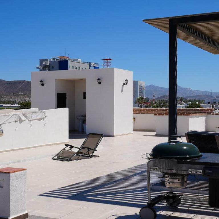 Casa Naya - 2BR Condo, Pool, Rooftop & Central - Suite Familiar - 23