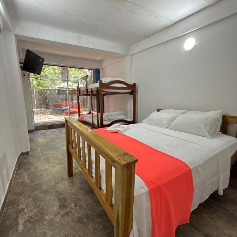 Melocoton Beach House - Quadruple Room - 1