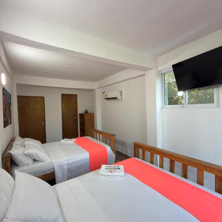 Melocoton Beach House - Twin Room - 1