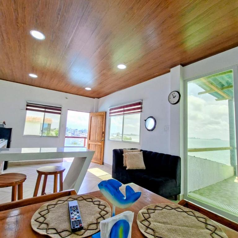 Suite frente al Mar con Acceso Directo a la Playa - Apartamento de 1 dormitorio - 40