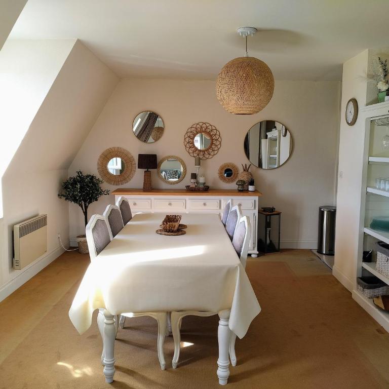 Magnifique appartement sur les jardins du Casino - Apartment mit 1 Schlafzimmer und Gartenblick - 17