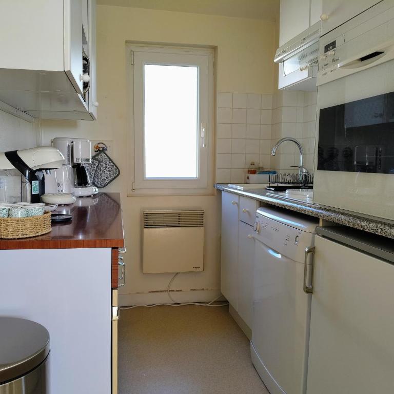 Magnifique appartement sur les jardins du Casino - Apartment mit 1 Schlafzimmer und Gartenblick - 12