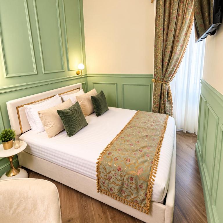 Hotel Aldobrandini - Suite Deluxe - 14