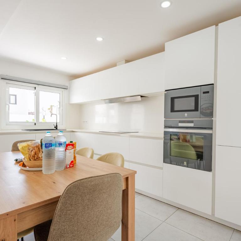 Casa Marlena - Private Terrace- 4 min to the beach by Lanzarote Vacation Homes - Villa con 3 Camere da Letto - 28
