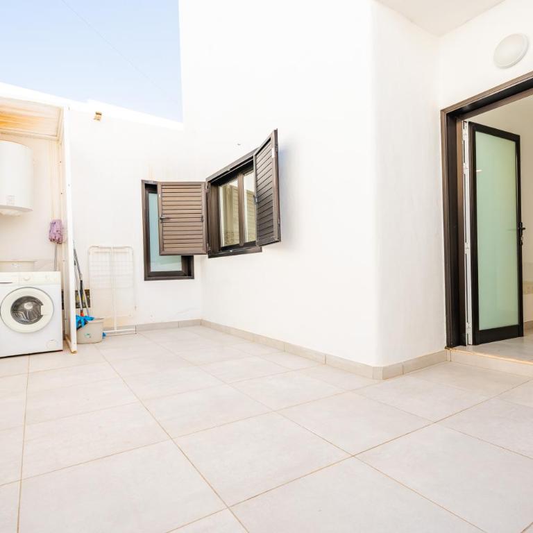 Casa Marlena - Private Terrace- 4 min to the beach by Lanzarote Vacation Homes - Villa con 3 Camere da Letto - 64