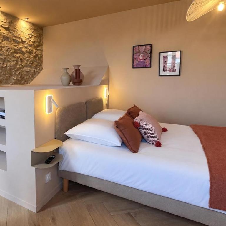 Maison Timoreau - Luxury Apartments - Superior Apartment with City View - 26