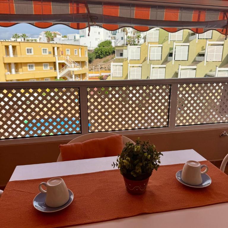 Orlando 85 Costa Adeje - 2 Bedrooms & Pool View - Apartamento de 2 dormitorios - 2