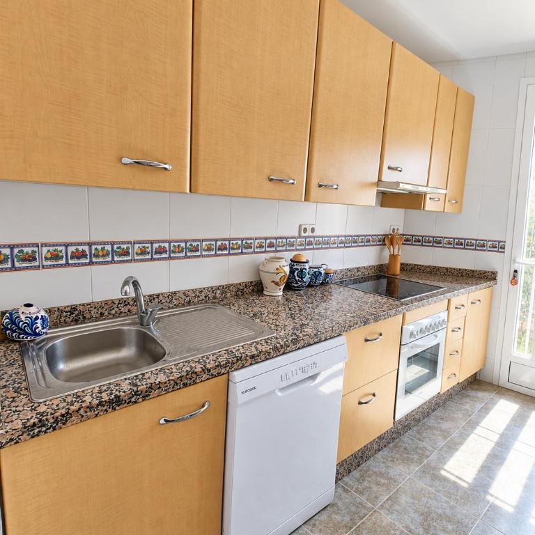Villa Jardín Aguadulce con piscina privada - Villa - 4