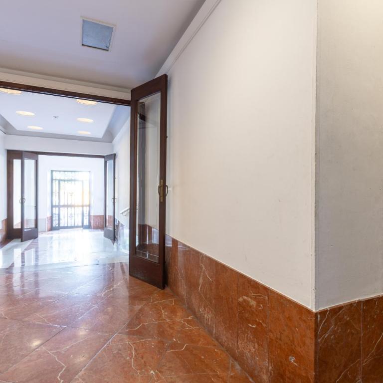 Trendy Penthouse by the Bullring - Apartamento - 20