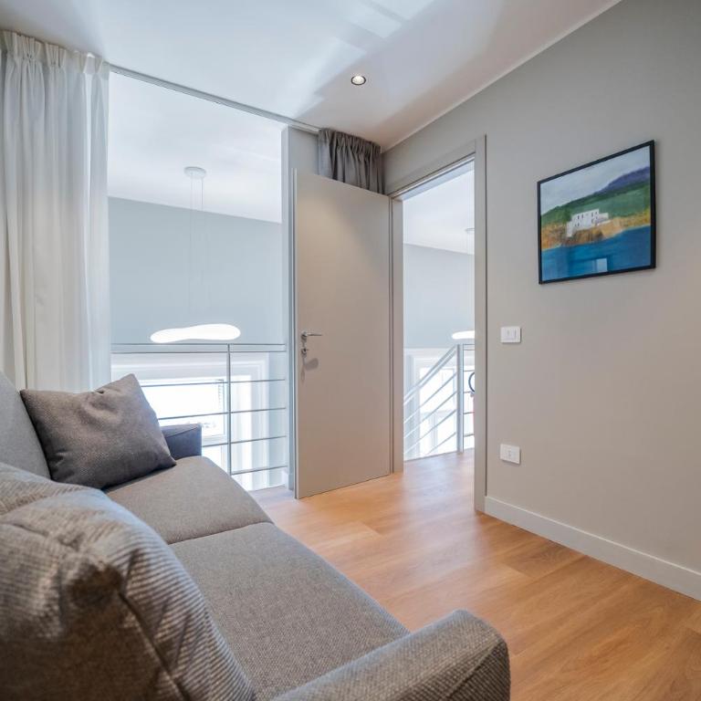 Residenze Napolitane - Appartamento con 2 Camere da Letto e Vista Mare - 17