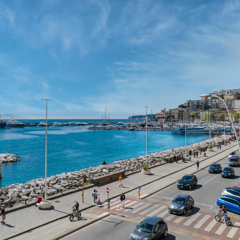 Residenze Napolitane - Appartamento con 2 Camere da Letto e Vista Mare - 20