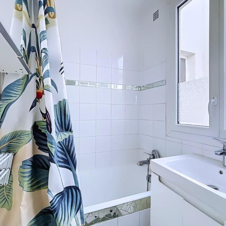 Cosy studio near Le Marais - Apartment - 10