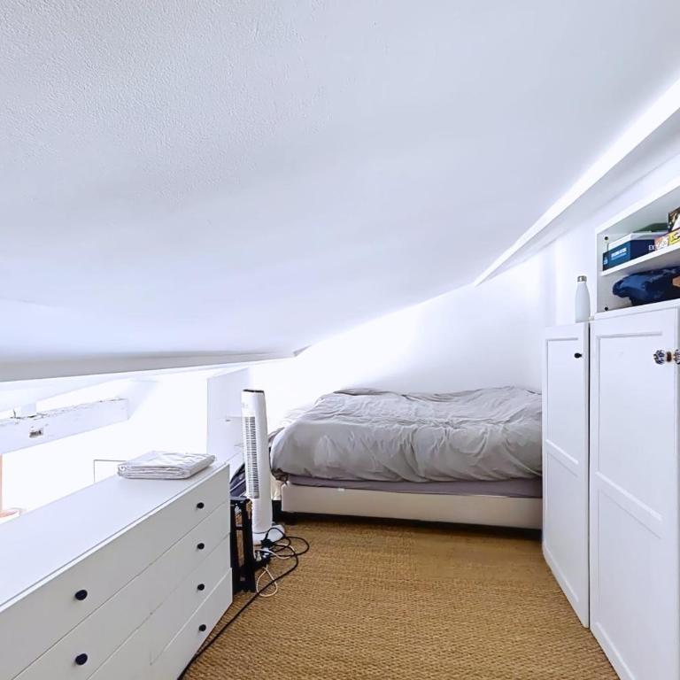 Cosy studio near Le Marais - Apartment - 11