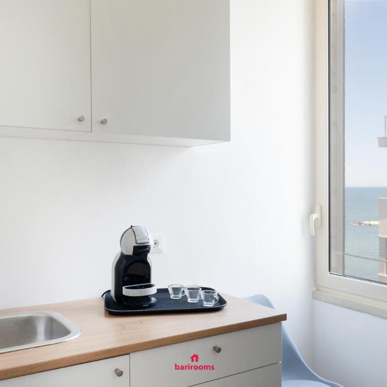 Barirooms - Lungomare - Camera Tripla Deluxe con Vista Mare - 5