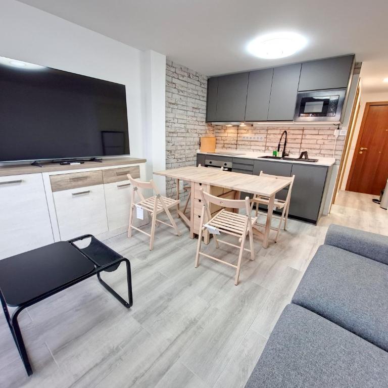 Apartment at 30 mts from sea - Superior Apartment mit 1 Schlafzimmer und Balkon - 31