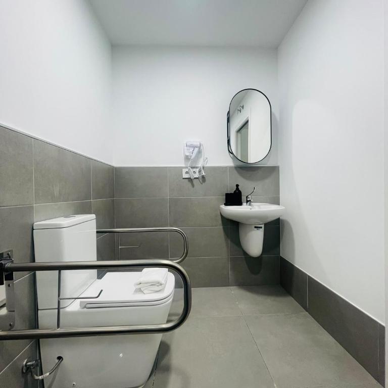 Residencia & Suites REST Triana Alfareria 100 - Estudio Deluxe - 7