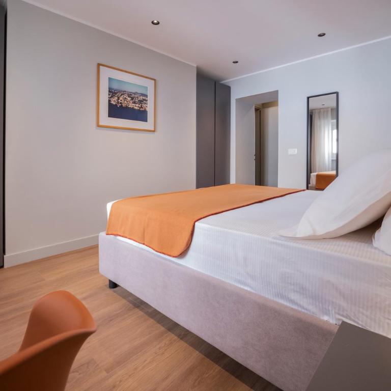 Residenze Napolitane - Appartamentino su 2 Livelli - 3