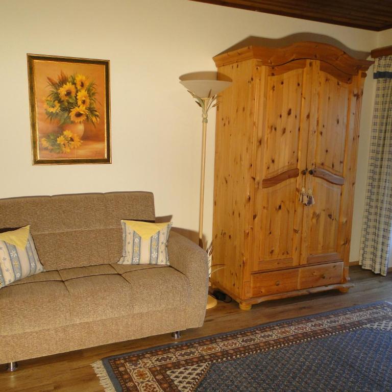 Gästehaus Steinerhof - Doppelzimmer mit Balkon - 5