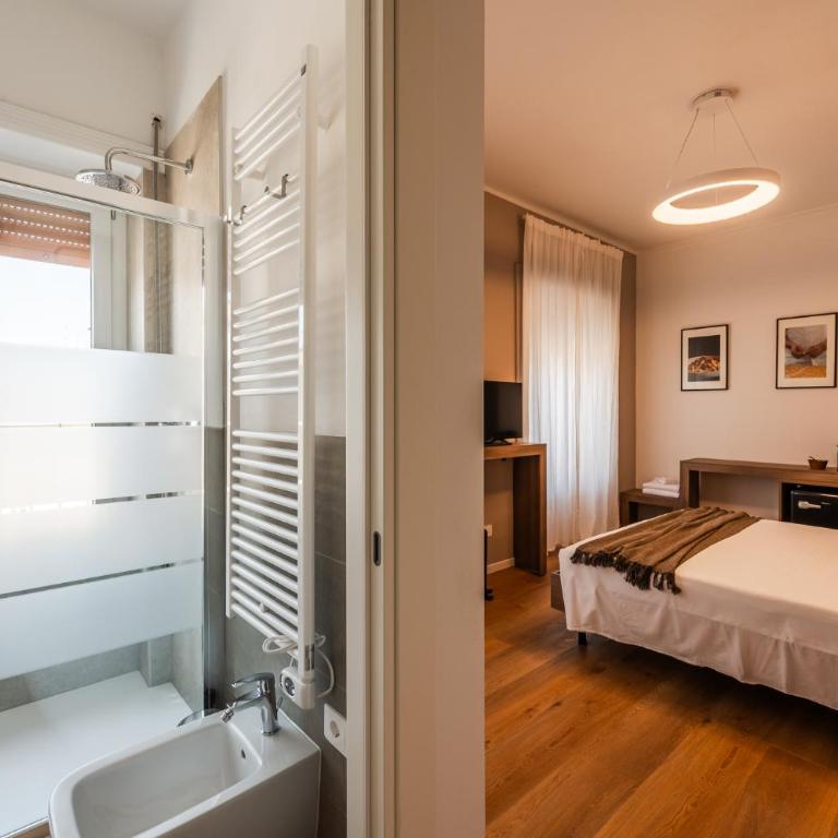 Uva d'Oro Rooms - 300 m from Duomo, Parking Pass - Habitación Doble con baño privado - 14