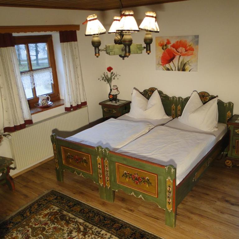 Gästehaus Steinerhof - Doppelzimmer mit Balkon - 1