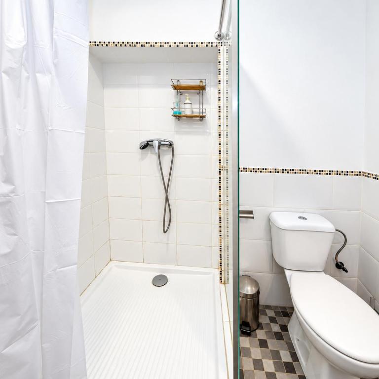 Rodrigo Campo Suites en el centro de Granada y a 10 min de la Alhambra y - Two-Bedroom Apartment - 17