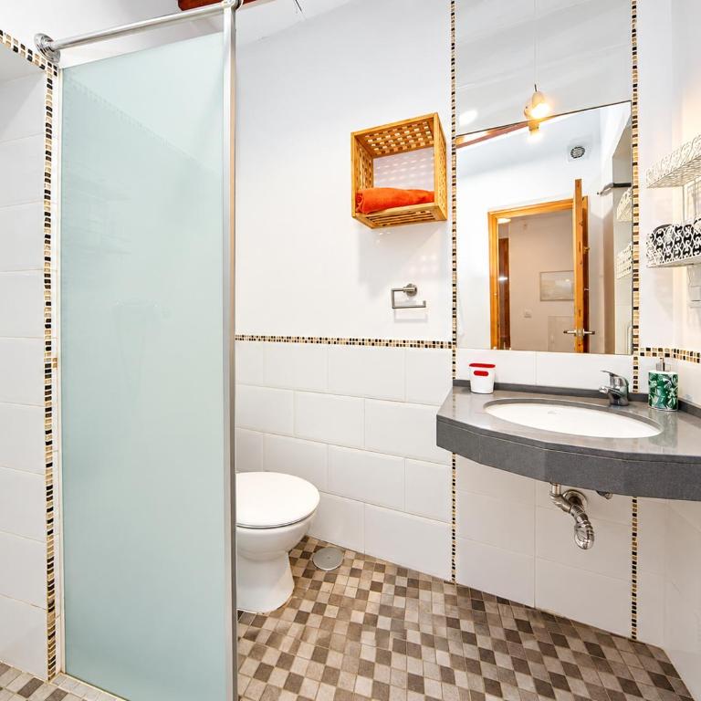 Rodrigo Campo Suites en el centro de Granada y a 10 min de la Alhambra y - Two-Bedroom Apartment - 18