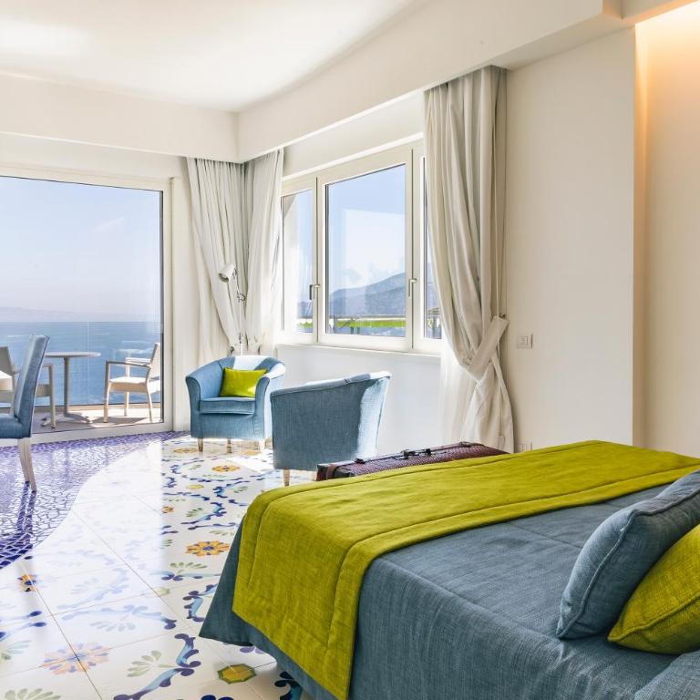 Unique View Villa with Private Pool near Sorrento - Villa with Sea View - 35